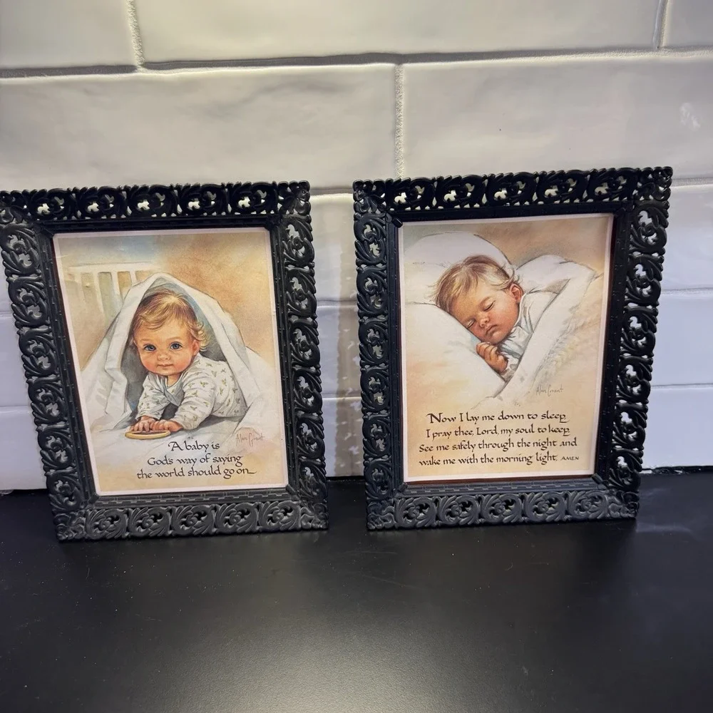 Vintage Black Scroll Plastic Frames Set of 2 Wall‎ Decor Nursery Baby No Glass